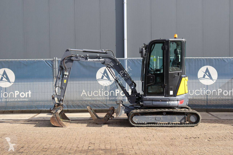جرافة Eurotrac HE26SR