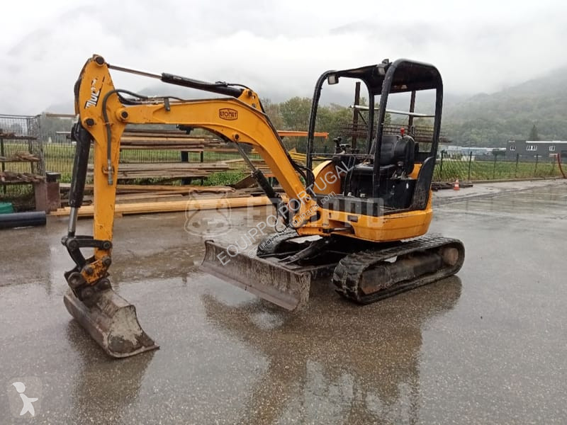 Escavadora JCB Zts