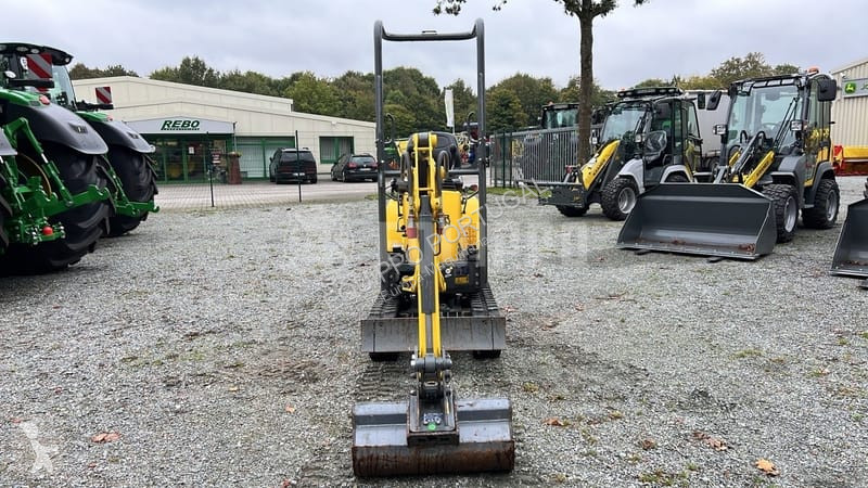 Escavadora Wacker Neuson 803