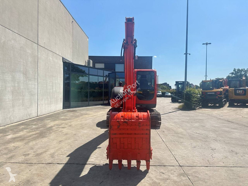 Багер Kubota KX185-3