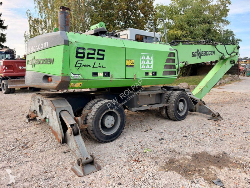 جرافة Sennebogen 825