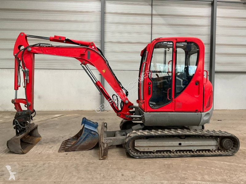 Багер Neuson EZ 53