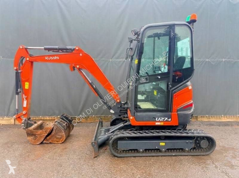 Багер Kubota