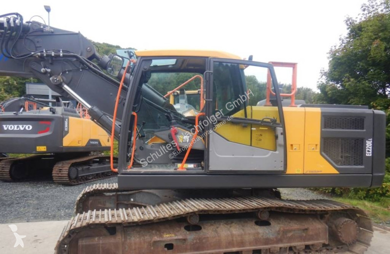 Skovel Volvo EC 220 E