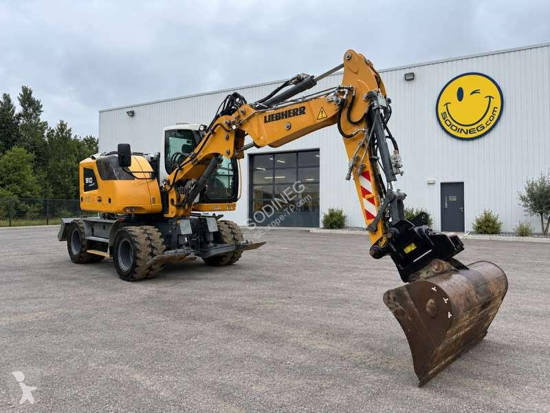 Escavadora Liebherr  A910 COMPACT LITRONIC