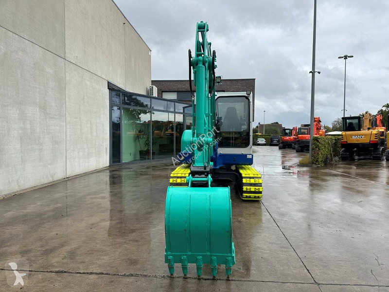 Graafmachine IHI 68 NS
