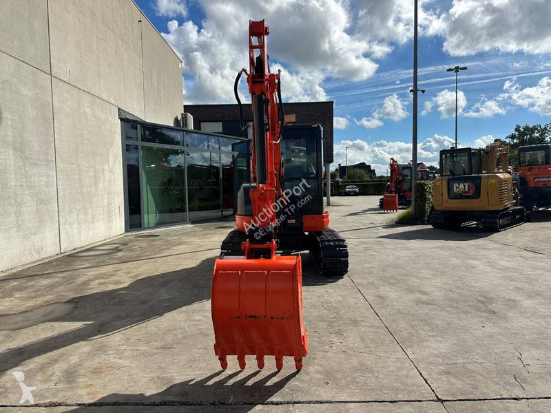Escavadora Kubota KX155-3SZ