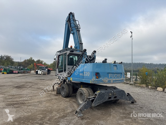 Excavadora Terex
