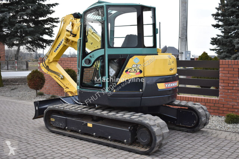 Excavadora Yanmar B7-5B