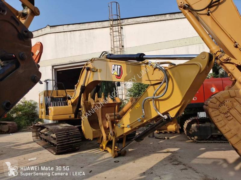 Escavatore Caterpillar 320