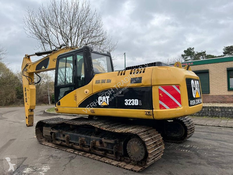 Escavatore Caterpillar L - 323 DL -