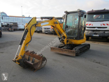 جرافة صغيرة Kubota
