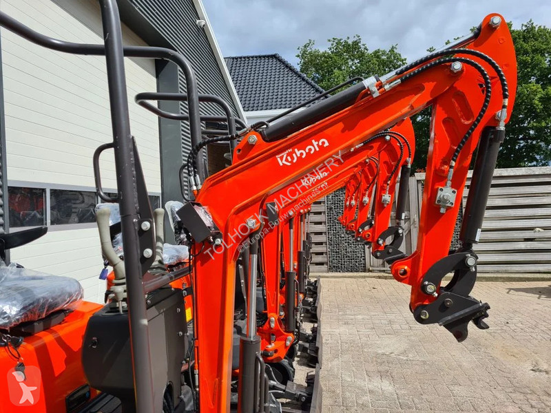 Graafmachine Kubota powered by. XN 12-8