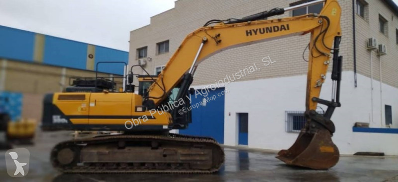 Lopatový nakládač Hyundai HX 300 L