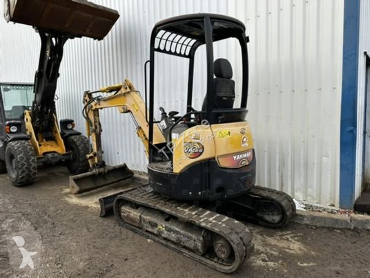 Escavadora Yanmar vio25-4 canopy