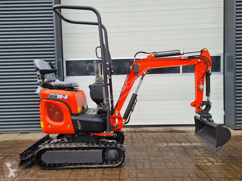 Escavadora Rhinoceros XN10-8 minigraaf machine...