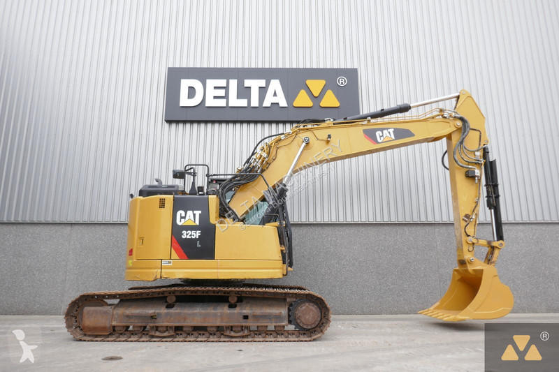Excavator Caterpillar 325F LCR