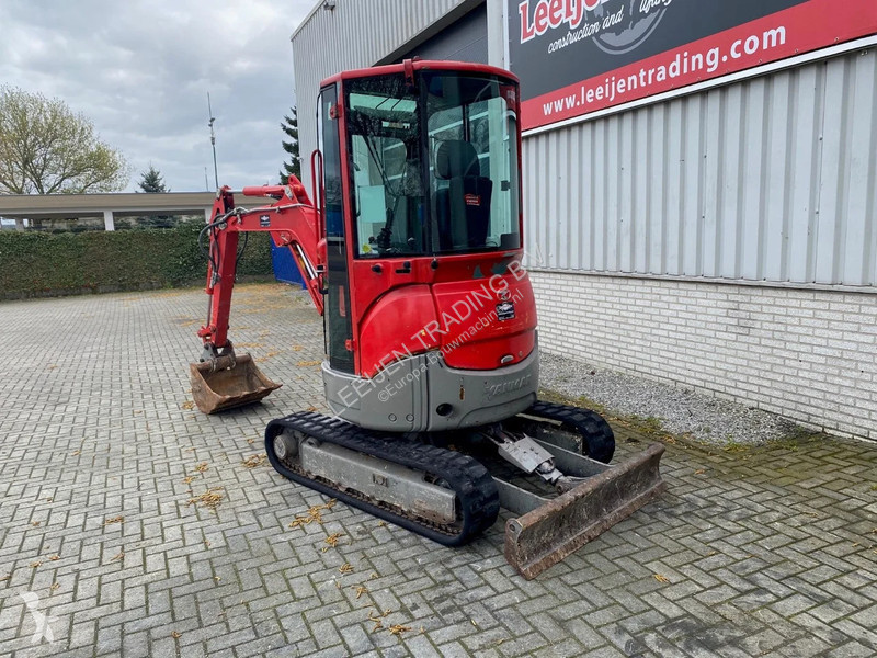 Escavatore Yanmar -4, 2013 year!