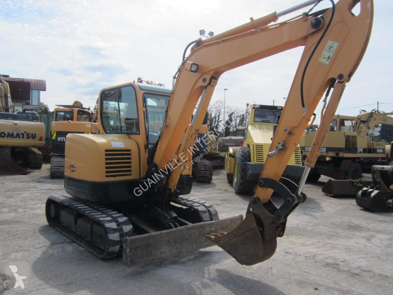Escavadora Hyundai R60CR 9A