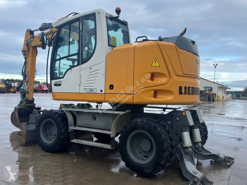 Escavadora Liebherr compact