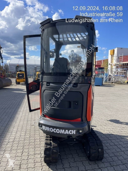 Escavadora Eurocomach 19TR