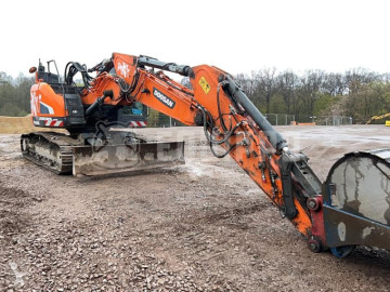 Excavadora de cadenas Doosan