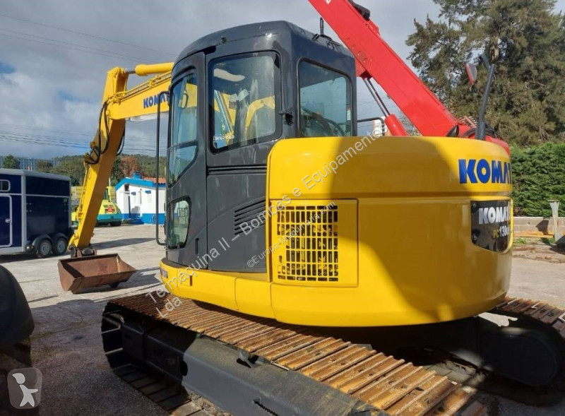 Escavadora Komatsu PC 138 US