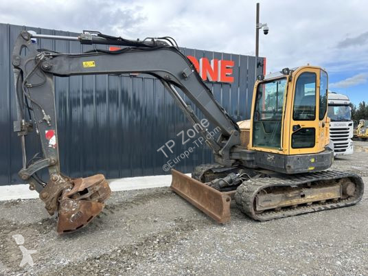 Escavadora Volvo ecr88d