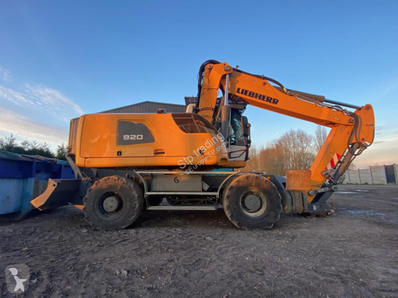 Escavadora Liebherr A920