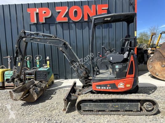 Excavator Eurocomach es25zt canopy