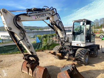 Pelle sur pneus Terex