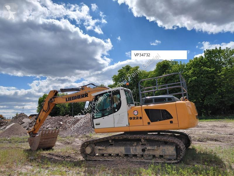 Lopatový nakládač Liebherr R 922 Wynajem/Sprzedaż