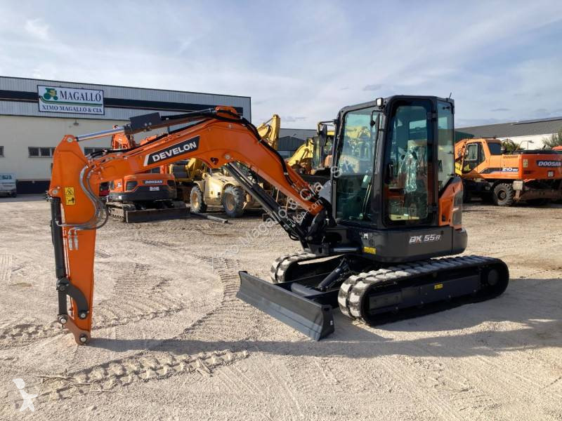 Escavadora Doosan DX55R-7