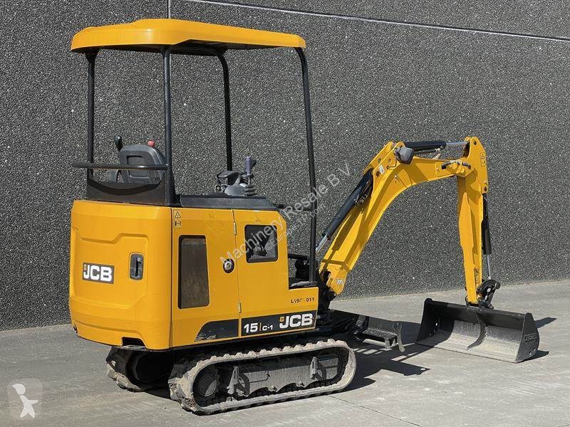 Excavator JCB 15 C - 1