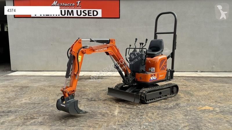 Escavatore Hitachi ZX10U-2
