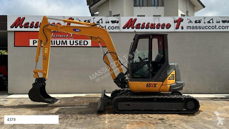 Escavatore IHI 65VX