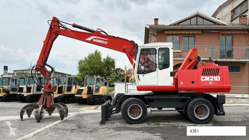 Escavatore Minelli CM210