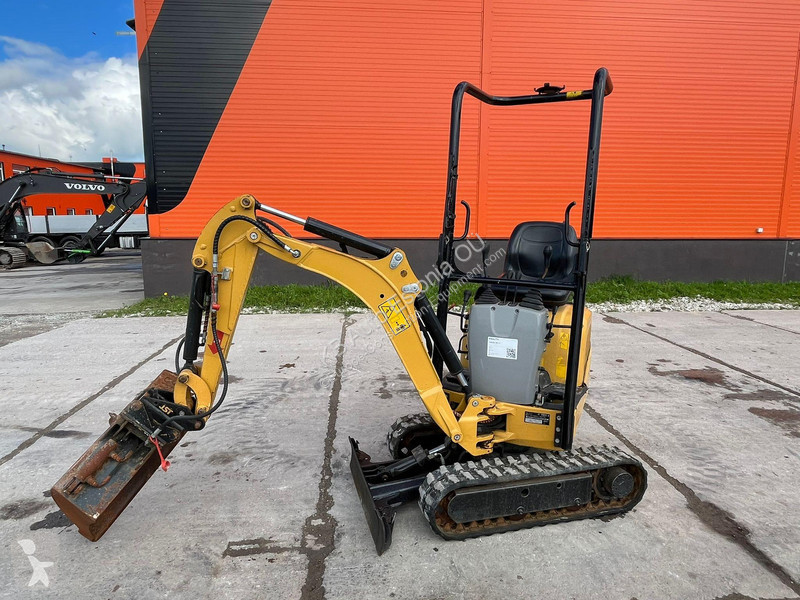 Escavatore Caterpillar 3009 TILT / 3 BUCKETS