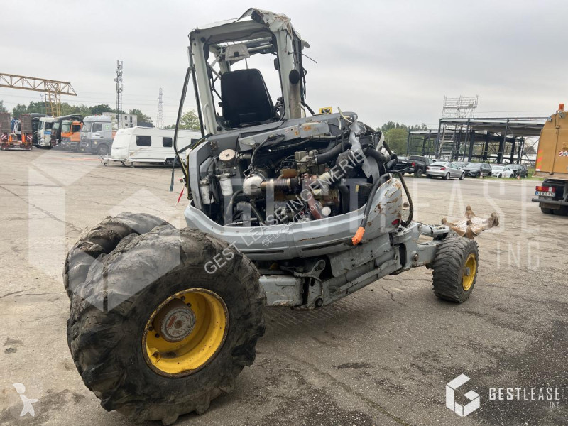 Escavadora Menzi-Muck  M220