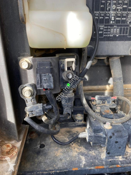 Escavadora Volvo 235EL
