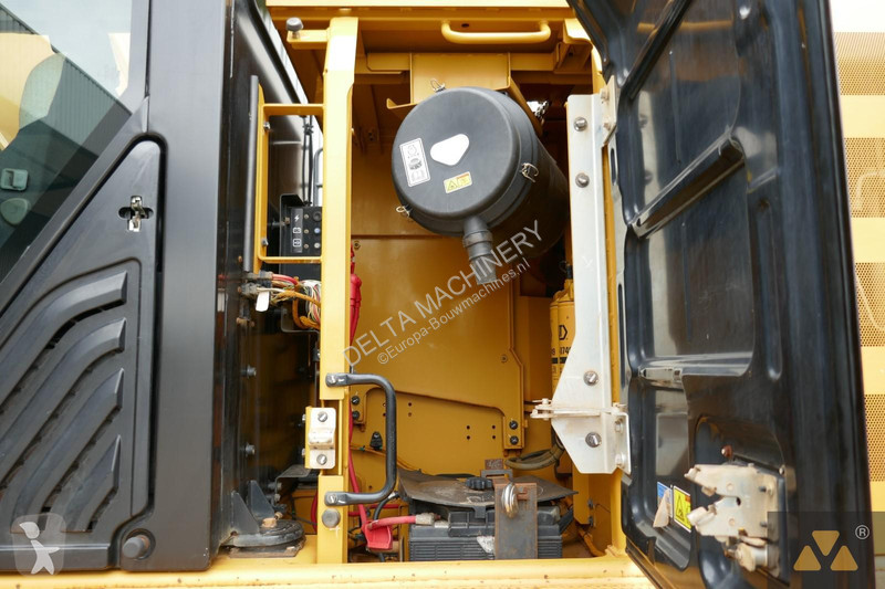 Graafmachine Caterpillar 336FL