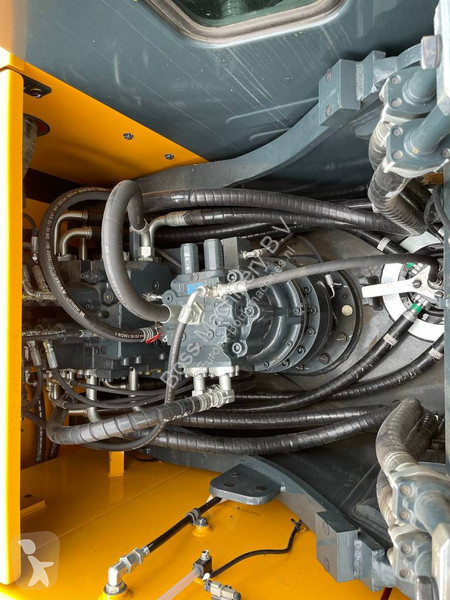Escavadora Hyundai R245LR - 16 meter Long Reach...