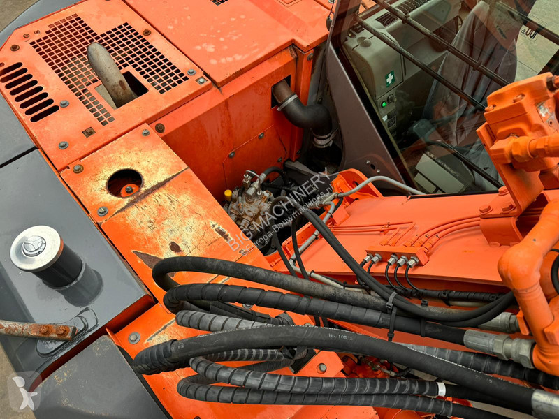 Excavadora Hitachi