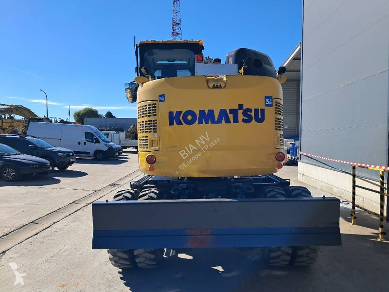 Багер Komatsu PW138MR-11E0