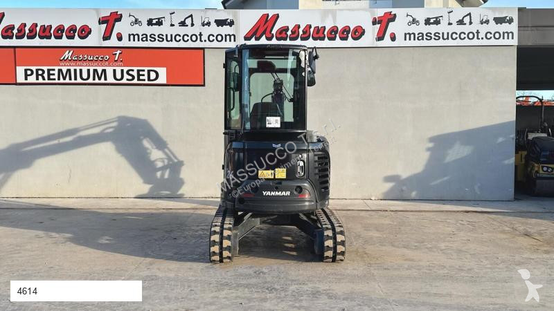 Escavatore Yanmar VIO26-6
