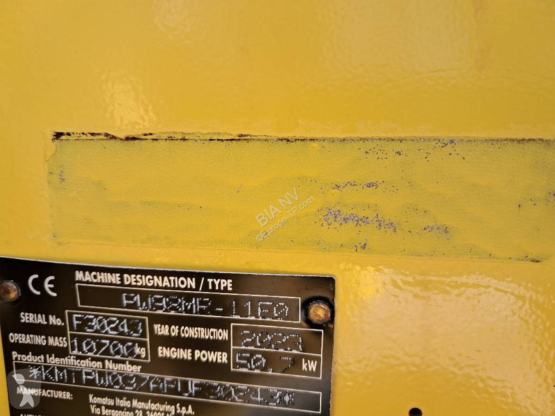 Escavatore Komatsu MR-11E0