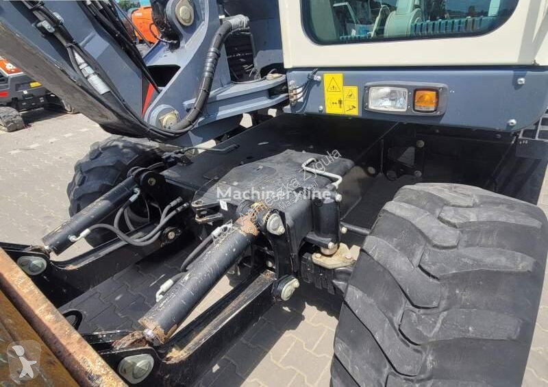 Escavatore Schaeff TW95