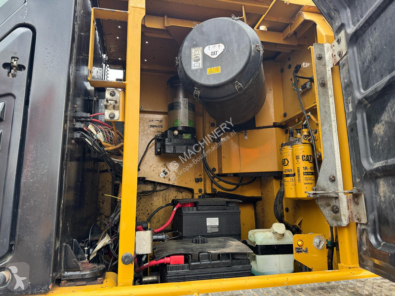 Graafmachine Caterpillar 352F