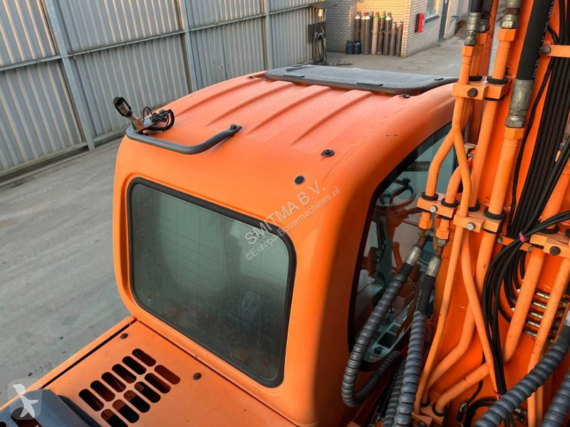 جرافة Doosan