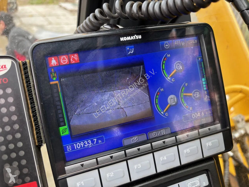 Escavadora Komatsu LC-11 tracked excavator,...